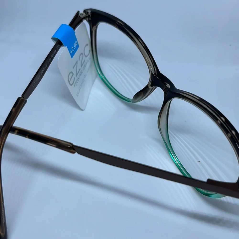 glasses feature